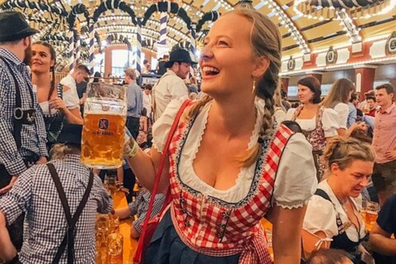 Monaco Oktoberfest Esperienza di campeggio di 2-4 giorni con colazione calda