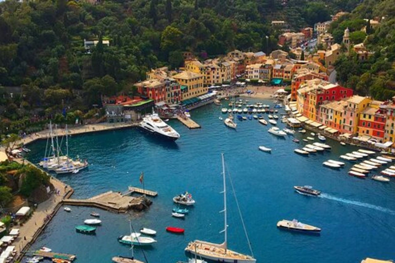 Portofino - Un tour privato a piedi con una guida locale