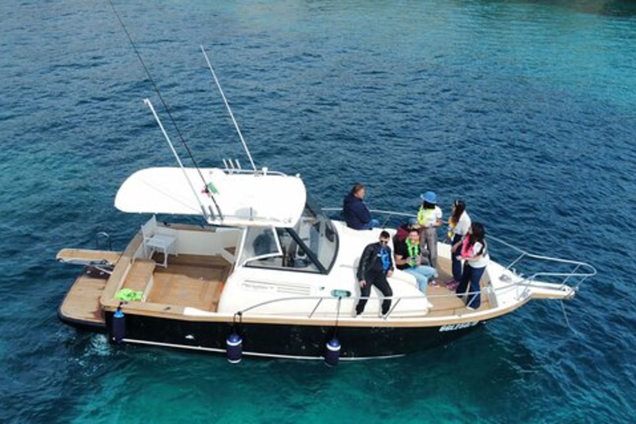 Noleggio Yacht ad Otranto con Capitano