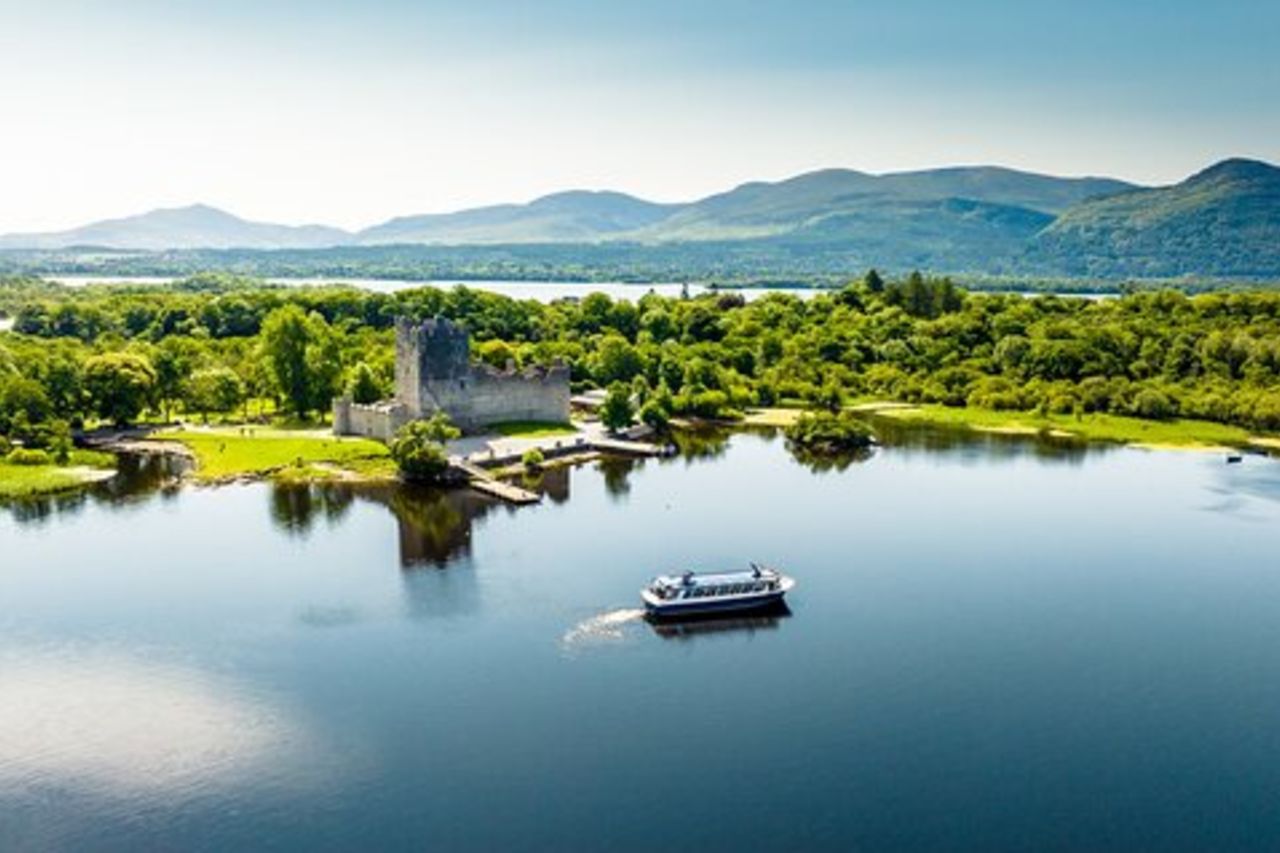 Crociera sul lago di 1 ora sul lago più grande di Killarney