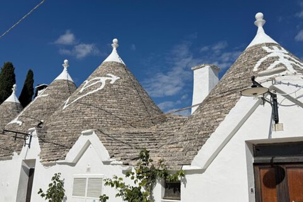 Crocieristi Brindisi - Valle d'Itria Tour: Alberobello, Ostuni