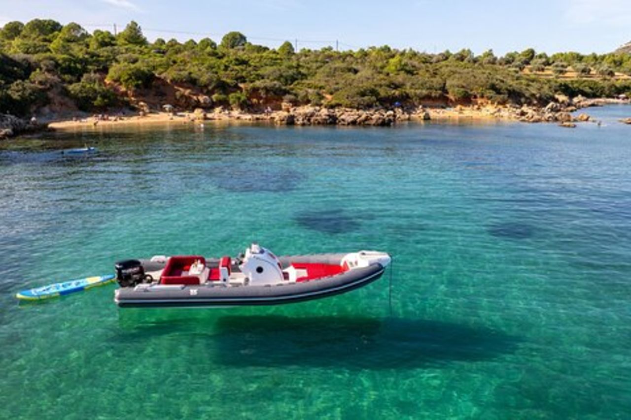 Tour in barca con snorkeling e piccolo aperitivo ad Alghero