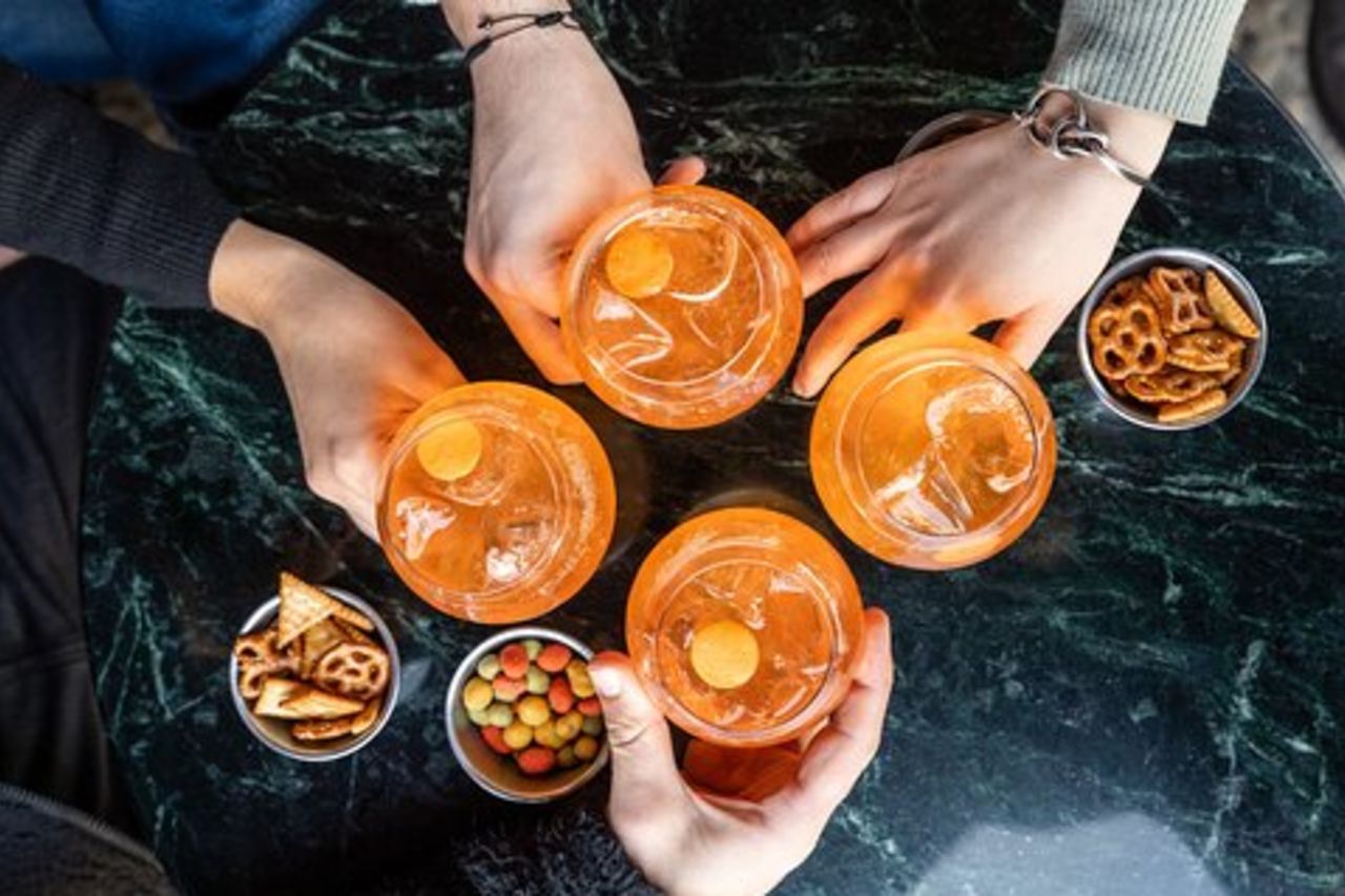 Milano: Tour dei Navigli al tramonto di Do Eat Better