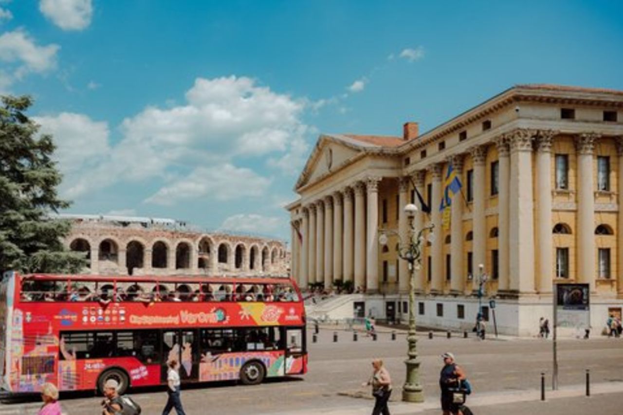 Tour in autobus Hop-On Hop-Off di Verona