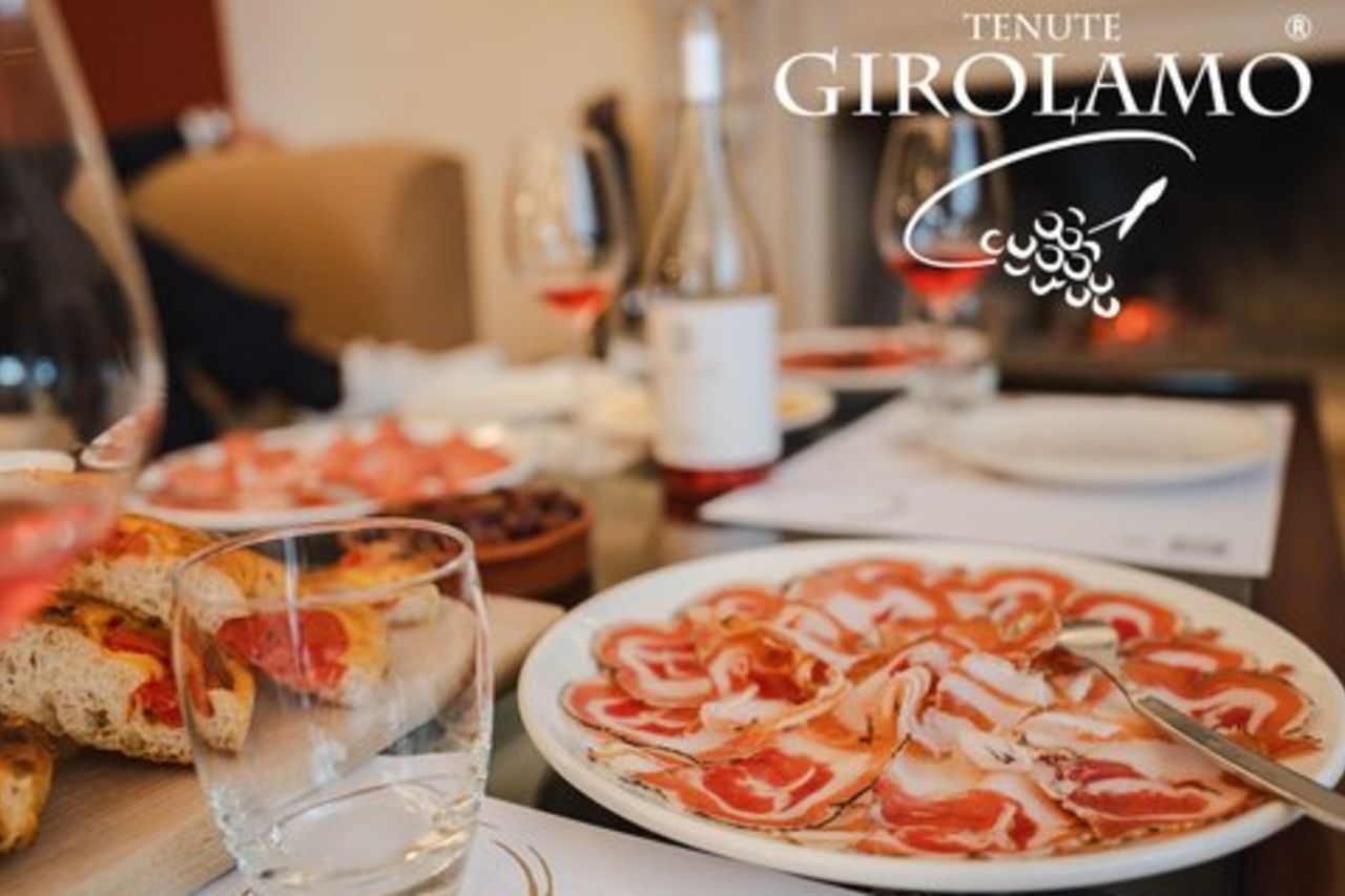 Deluxe Tour Tenute Girolamo