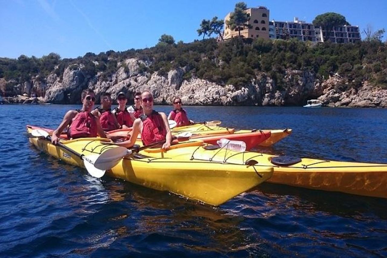 Gita di mezza giornata al mare in kayak — 4