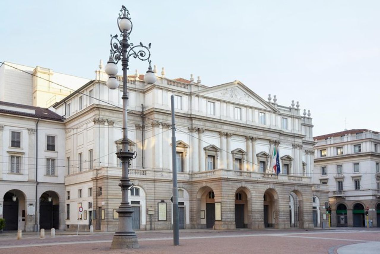 Tour del Teatro alla Scala e dei Musei di Milano con Guida Privata — 5
