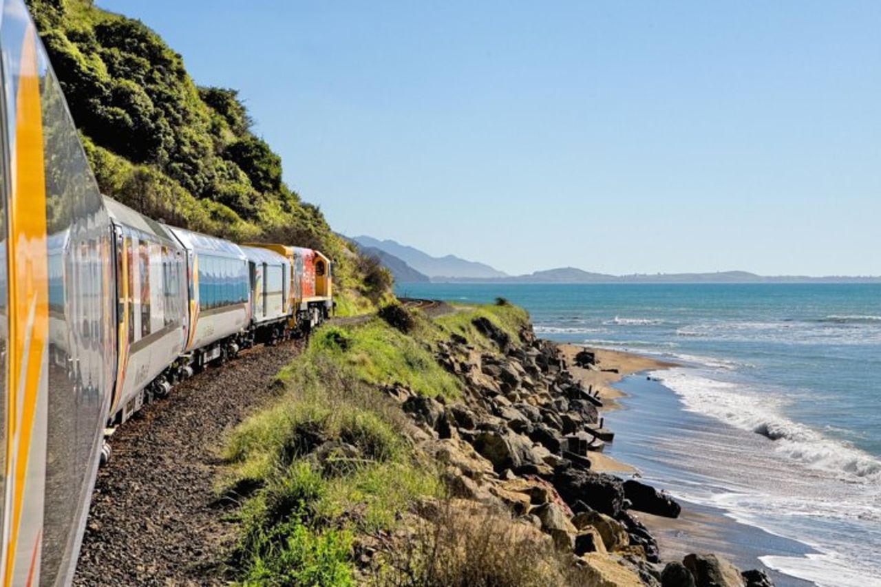 Viaggio in treno sulla costa del Pacifico da Picton a Christchurch