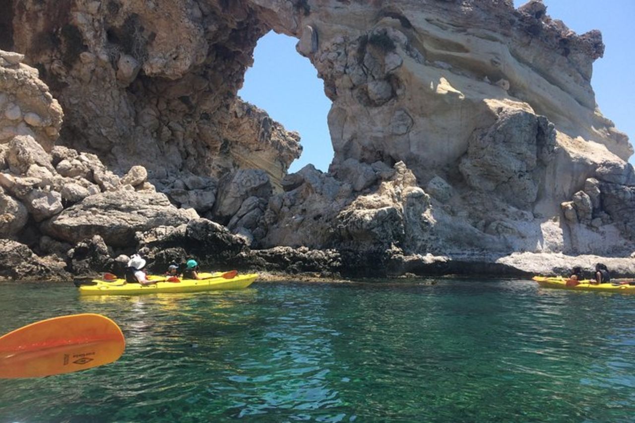 Rodi Sea Kayaking Adventure piccoli gruppi incl. Trasferimento e spuntino — 3