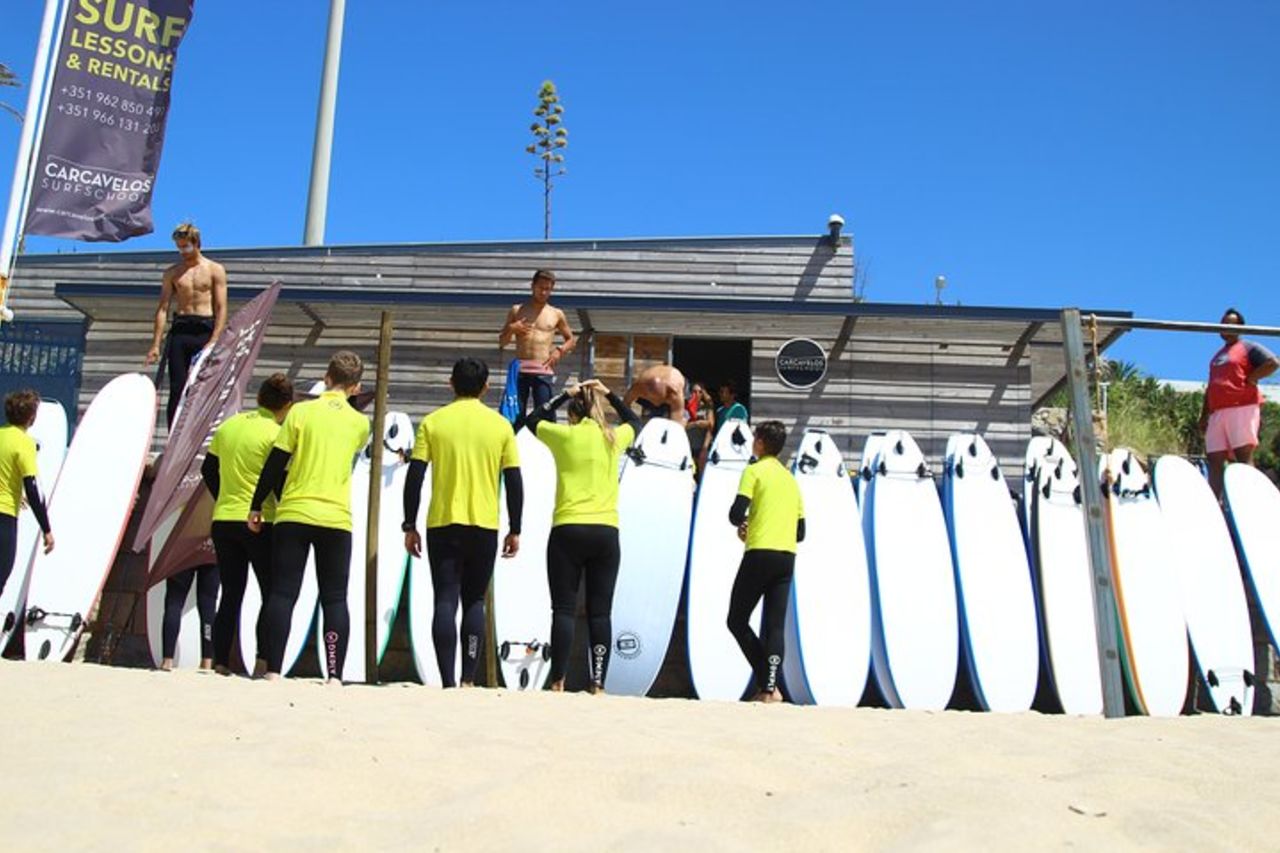 Lezione di surf su Praia de Carcavelos — 2