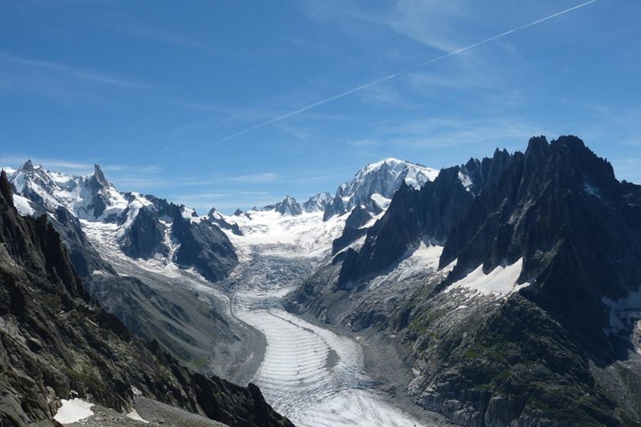 Tour guidato di un giorno a Chamonix e Monte Bianco con bus panoramico SkyView — 9
