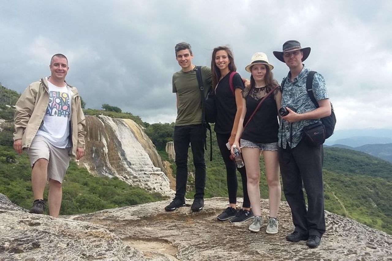 Hierve el Agua Early Tour con Pickup + cucina-fumo