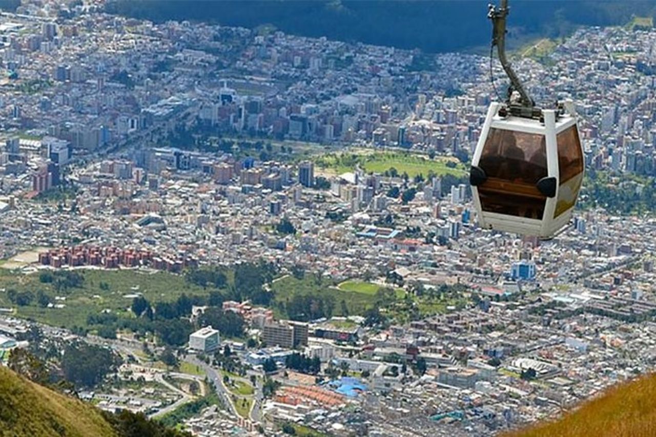 Tour personalizzato della città di Quito con Teleférico e Mitad del Mundo — 4