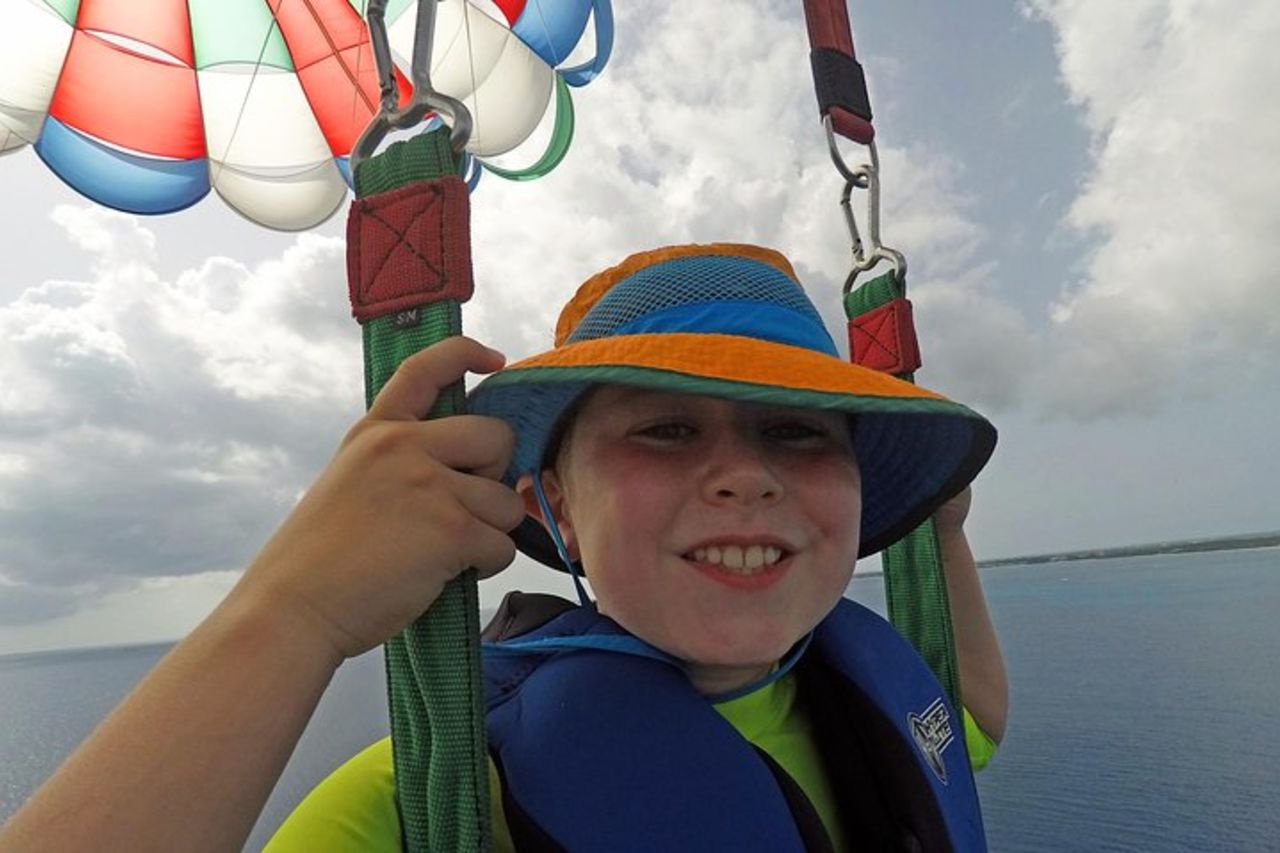 Esperienza di crociera di parasailing e snorkeling a Punta Cana — 4