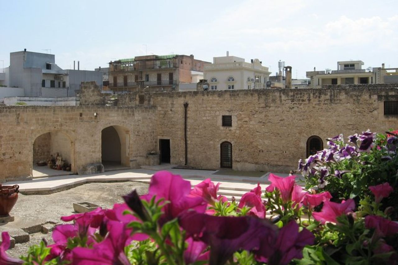 Grottaglie Private Tour : Una sosta suggestiva per gli amanti della ceramica