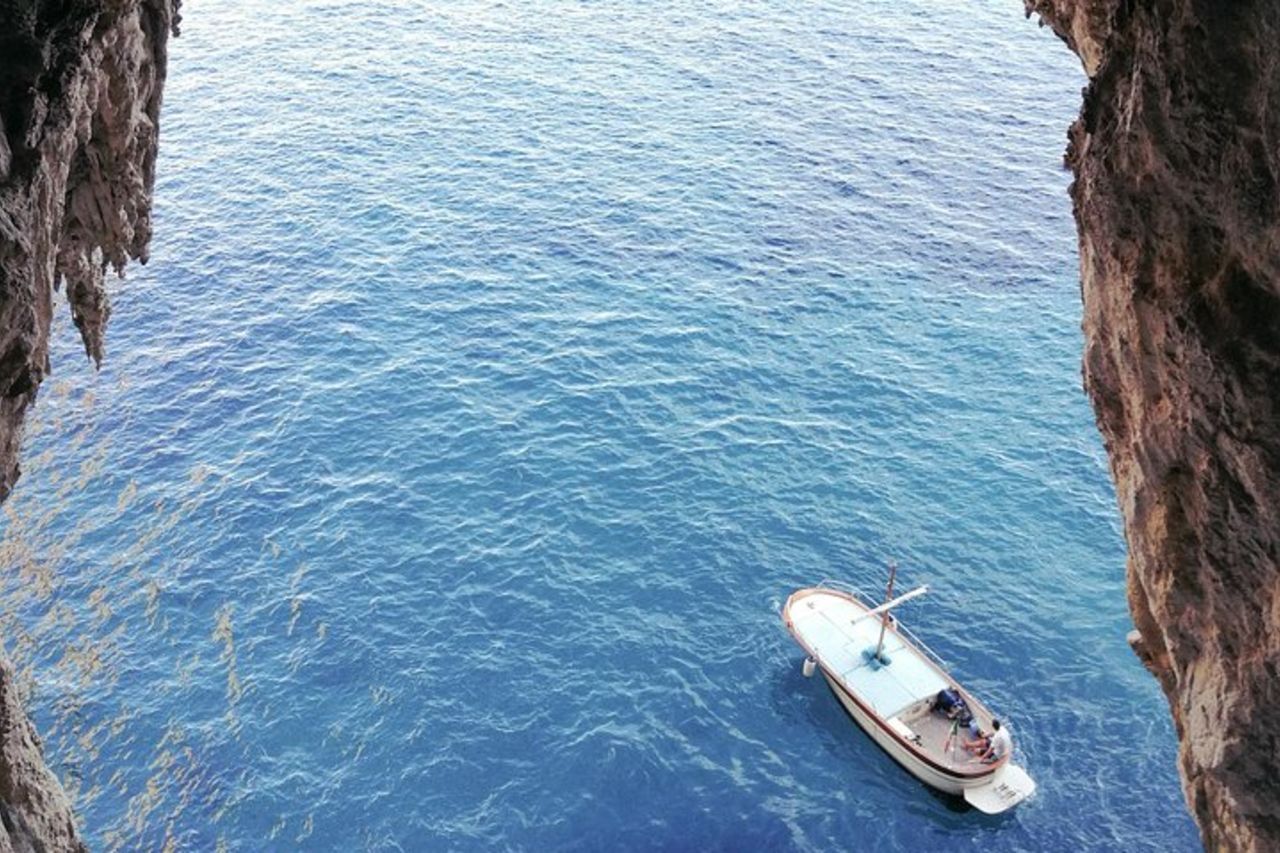 Isola privata di Capri in barca — 5