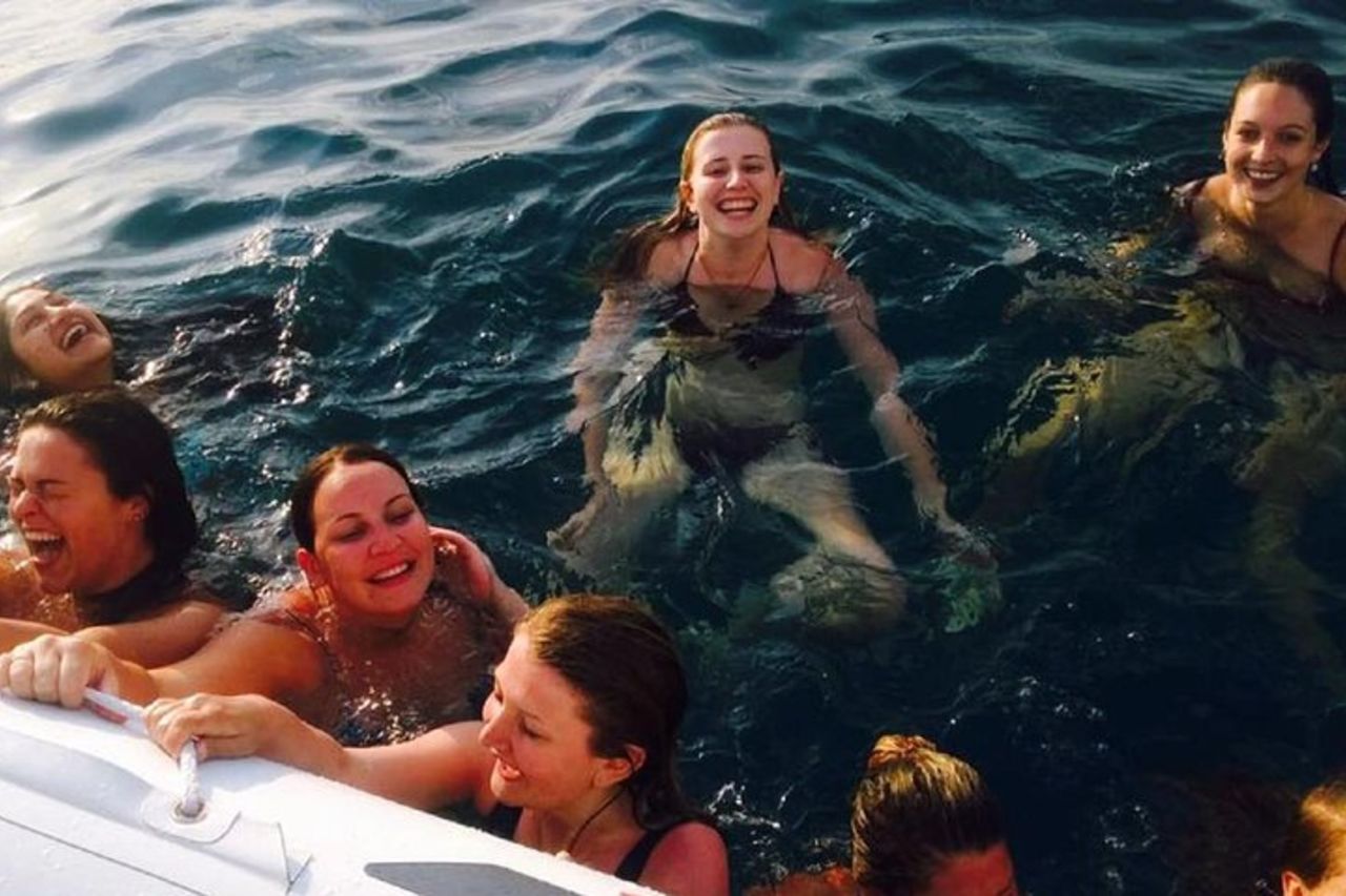 Giro in barca all'Isola di Capri con nuotata e limoncello, per piccoli gruppi — 9