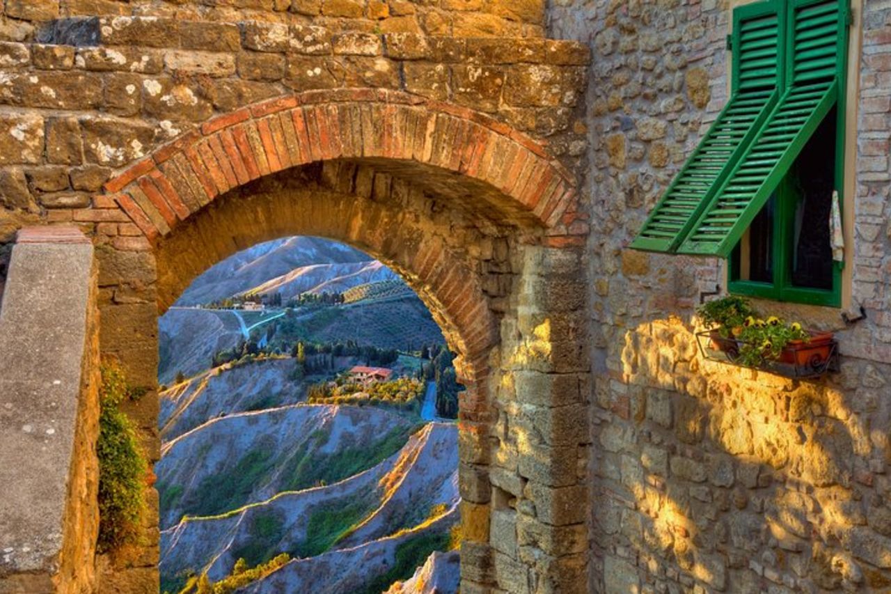 Tour di un giorno per piccoli gruppi a San Gimignano e Volterra da Siena — 4