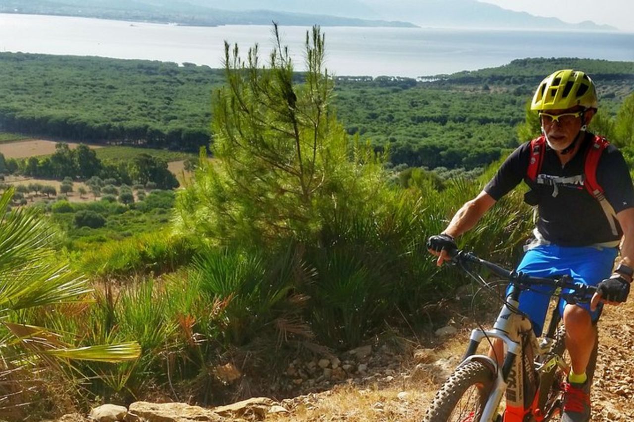 Escursione in E-bike al Parco Naturale di Porto Conte - Punta Giglio - E-MTB Adventure — 6