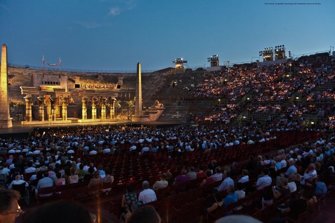 Trasferimento dal lago di Garda all'Arena di Verona e biglietto dell'Opera — 5