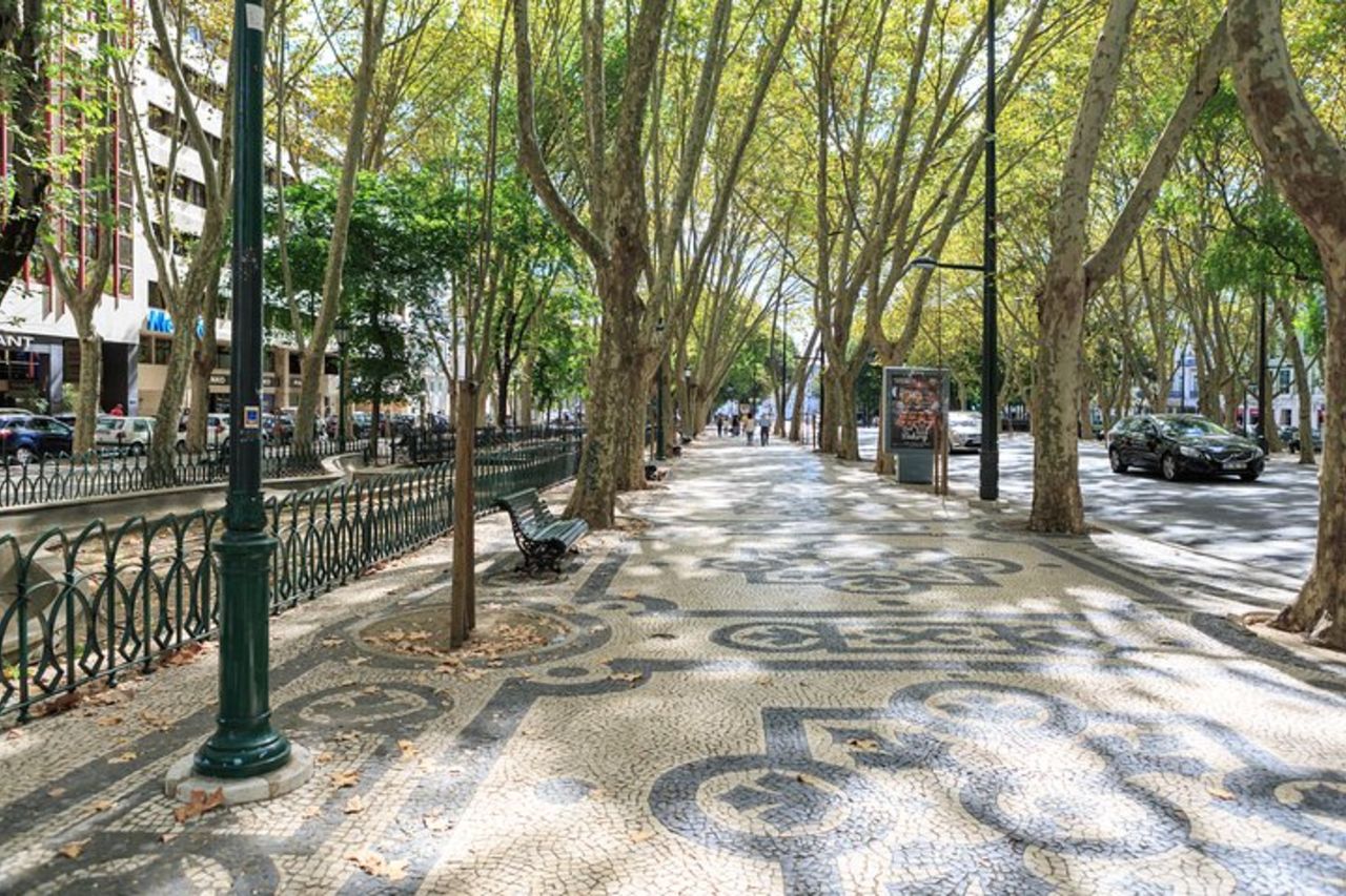 Lisbona: tour della città di un'intera giornata con prelievo dall'hotel in furgone — 8