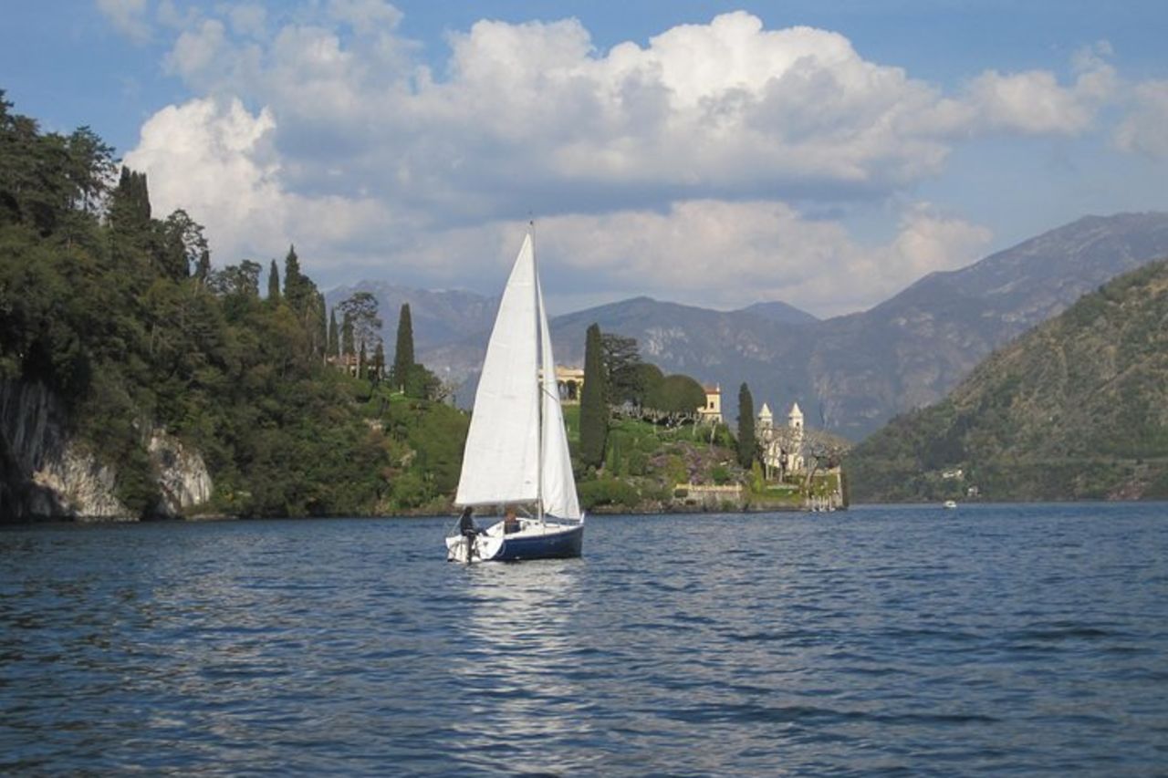 Tour di un giorno a piedi e in barca a Villa Balbianello per scoprire i sapori del lago di Como — 8