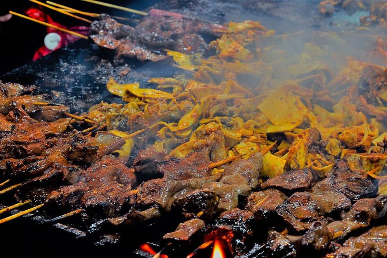 Tour del cibo di strada, del mercato e dei vecchi ristoranti nel centro storico di Lima