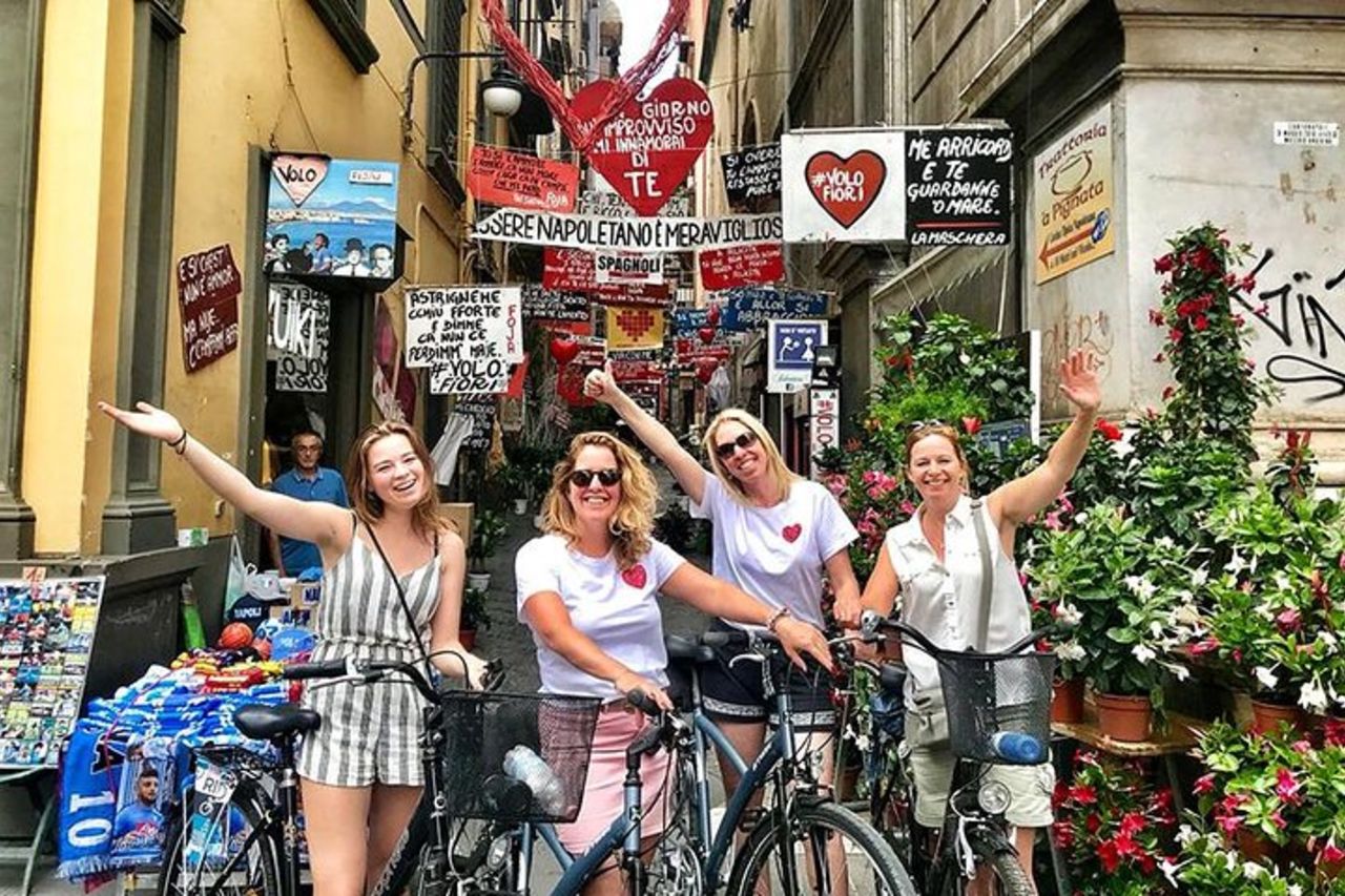Tour guidato di Napoli in bicicletta