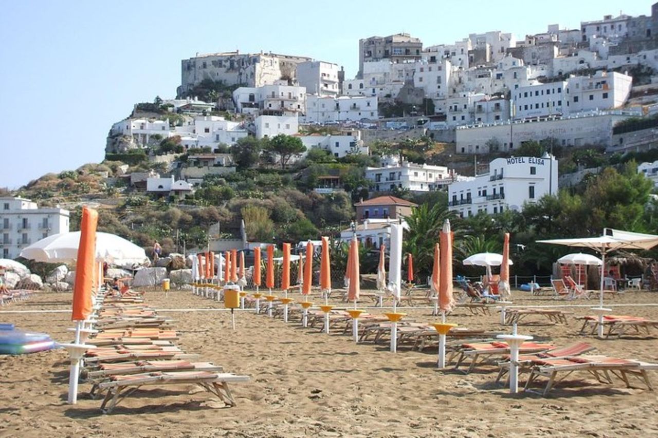 Peschici : Visita guidata privata della città balneare del Gargano — 5