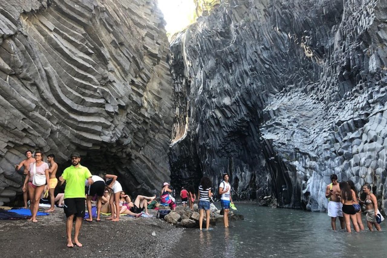 Tour dell'Etna, del Vino e dell'Alcantara - Da Taormina — 8