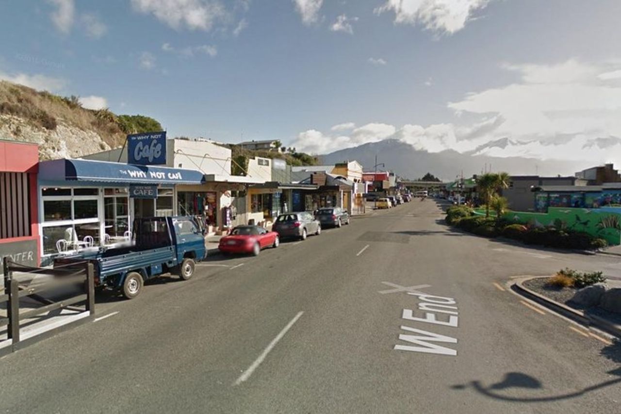 Tour giornaliero di avvistamento di balene a Kaikoura da Christchurch — 8