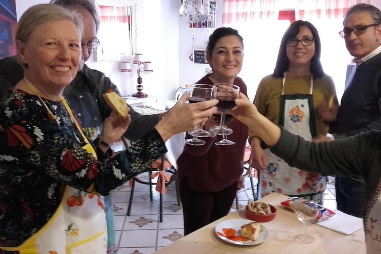 Tour panoramico di 4 giorni in Puglia con corso di cucina — 4