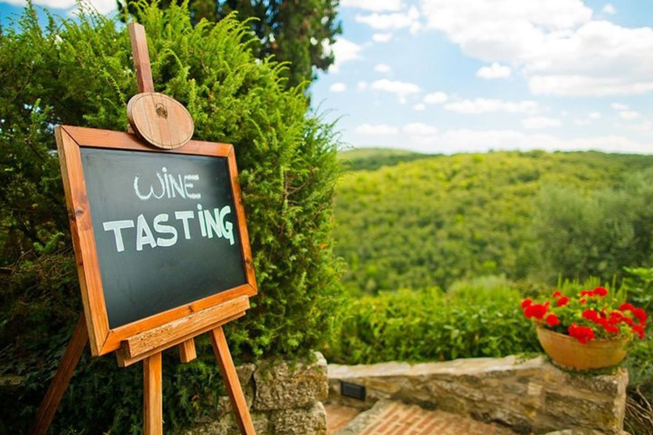 Marsala, degustazione in cantina e laguna di Mothia in barca — 3