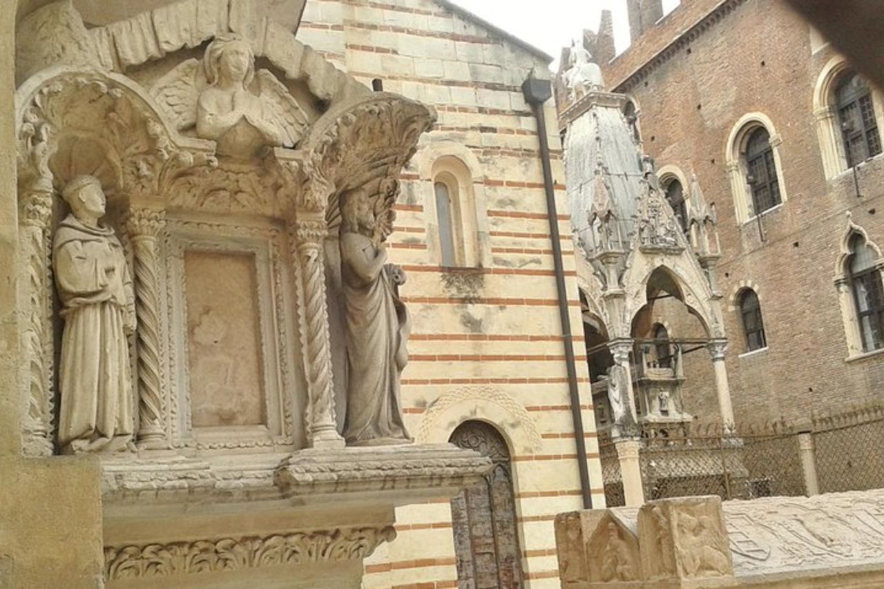 Passionale Verona: alla scoperta della storia di Romeo e Giulietta — 9