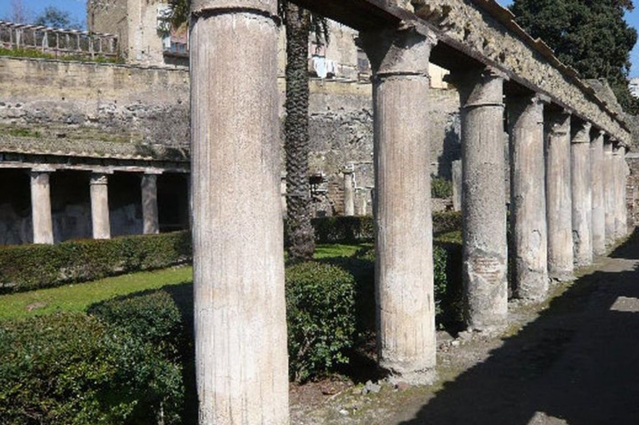 Rovine di Ercolano — 6