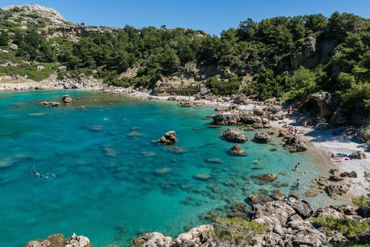 Gita in barca alle baie di Anthony Quinn, Kallithea e Traganou — 3