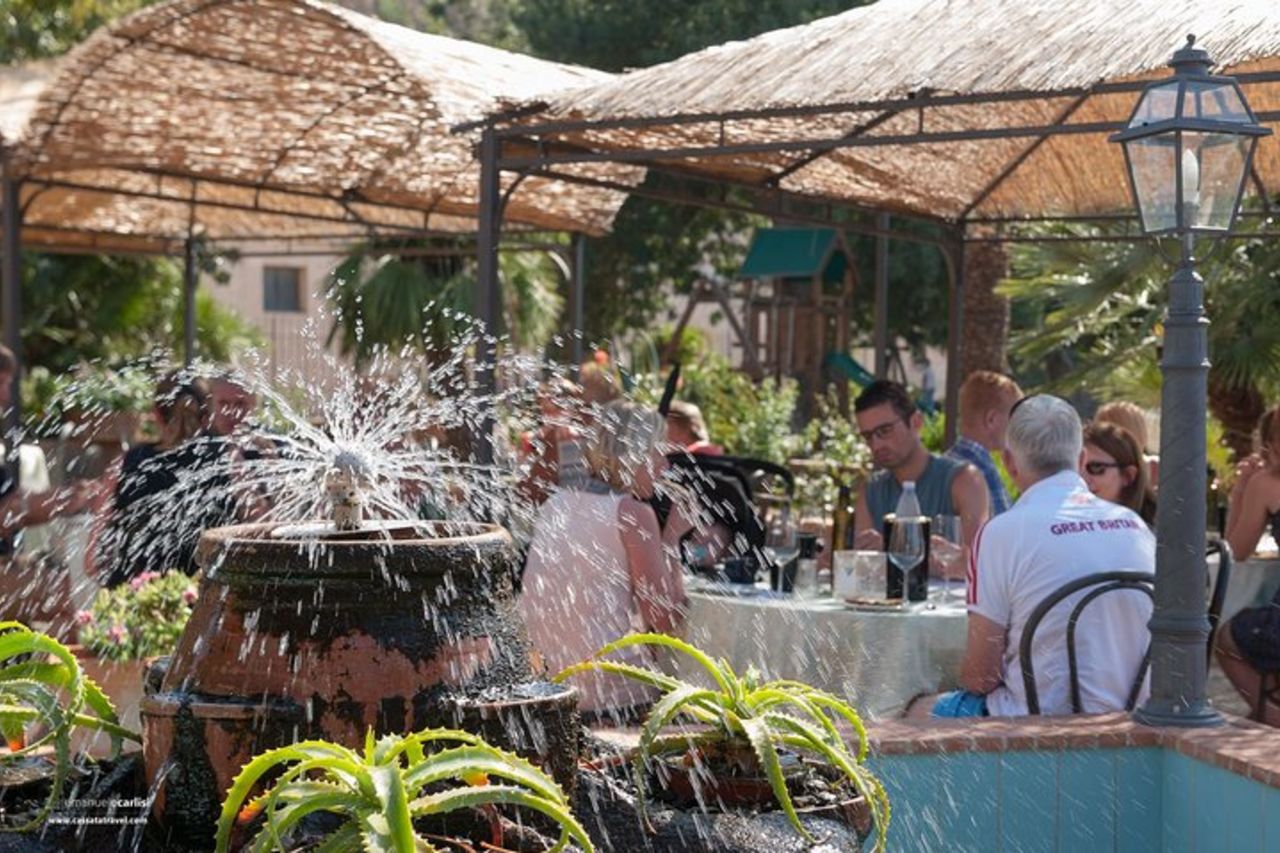 Tour di Castelbuono e degustazione di vini in un'abbazia medievale — 7