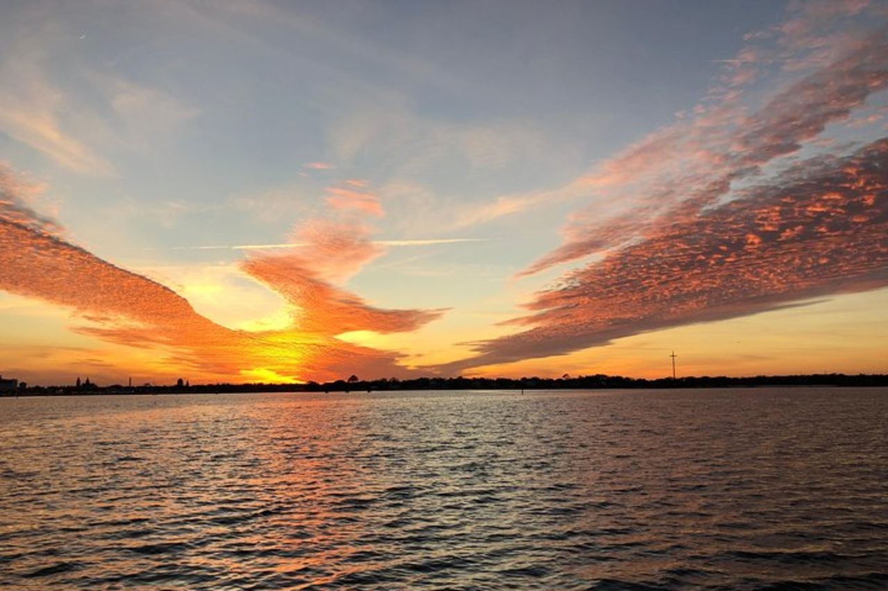 Tour in barca rossa - Crociera al tramonto BYOB sul St. Augustine’s Waterway — 7