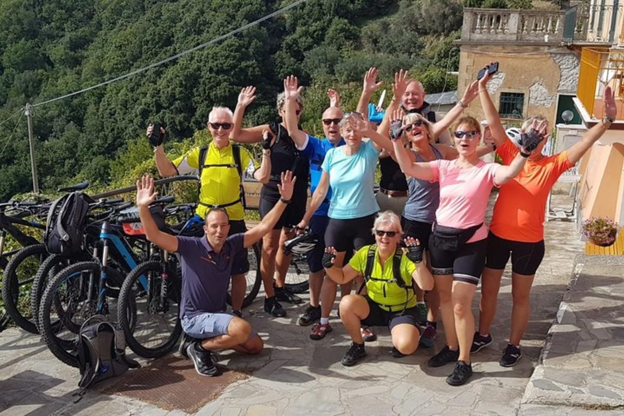 E-bike nel promontorio di Portofino intorno ai tradizionali villaggi di pescatori — 4
