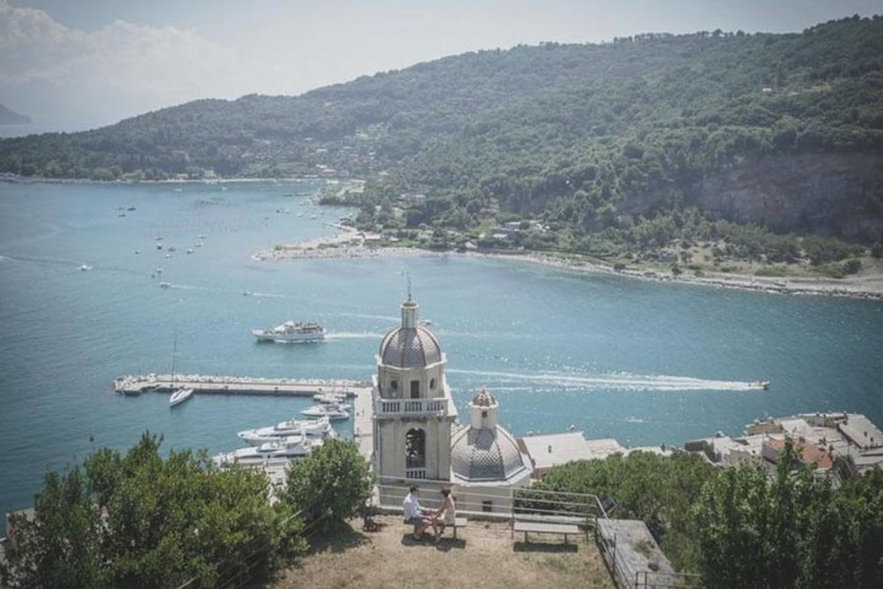 Sessione fotografica privata con un fotografo locale a Lerici — 4