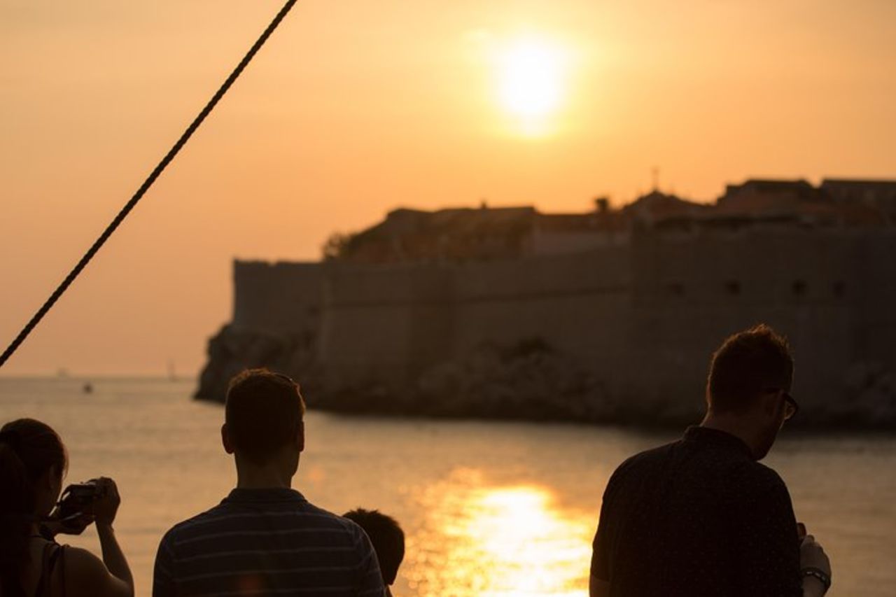 Crociera al tramonto per soli adulti a Dubrovnik su un karaka del XVI secolo — 9