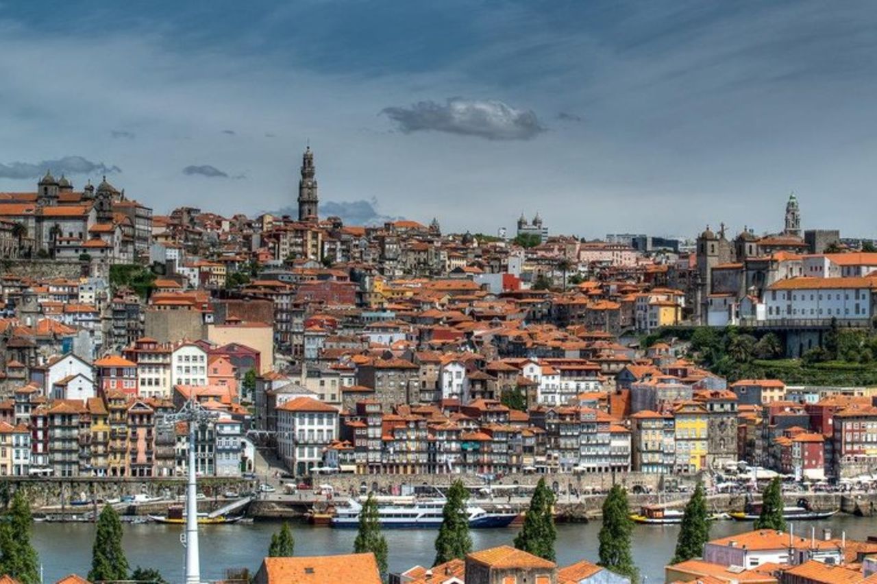 Tour privato di mezza giornata a Porto con Tuk Tuk e libreria Lello — 5