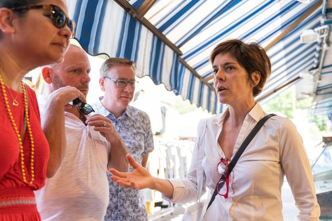 Tour del mercato per piccoli gruppi ed esperienza culinaria presso una casa di Cesarina a Chieti