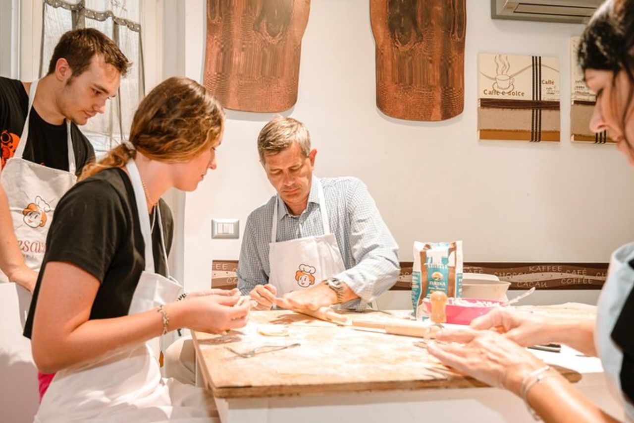 Tour del mercato per piccoli gruppi e lezione di cucina a Chieti — 4