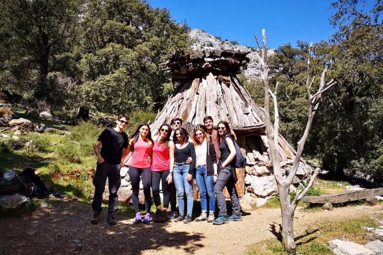 Tour in fuoristrada nel Supramonte e visita a Pischina Gurthàddala — 8