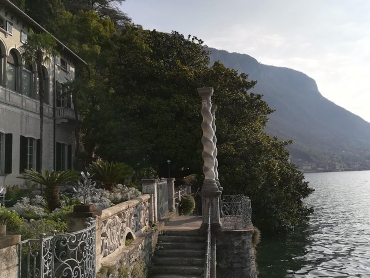 ESCURSIONI: VARENNA, Castello di VEZIO Villa MONASTERO, FIUMELATTE — 2