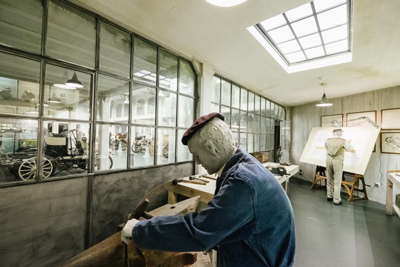 Museo Nazionale dell'Automobile e Torino Hop On Hop Off — 6