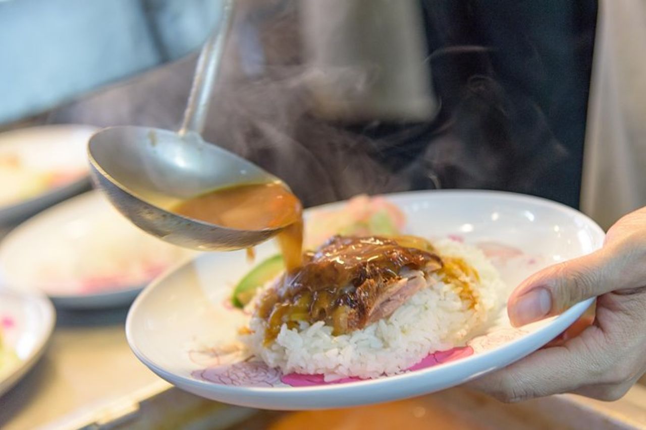 Tour gastronomico di Bangkok a Bang Rak con guida locale — 8