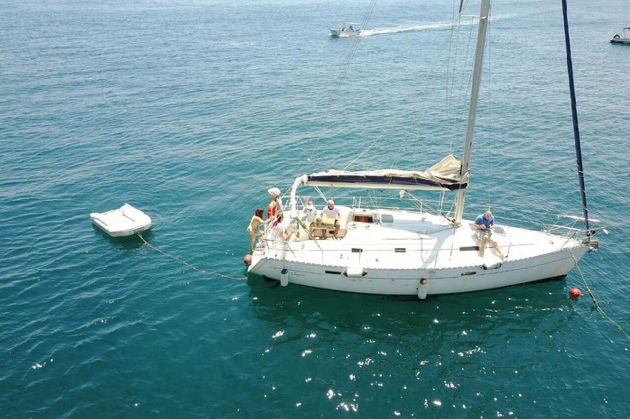 Tour in barca a vela nella Baia di Taormina di mezza giornata — 3