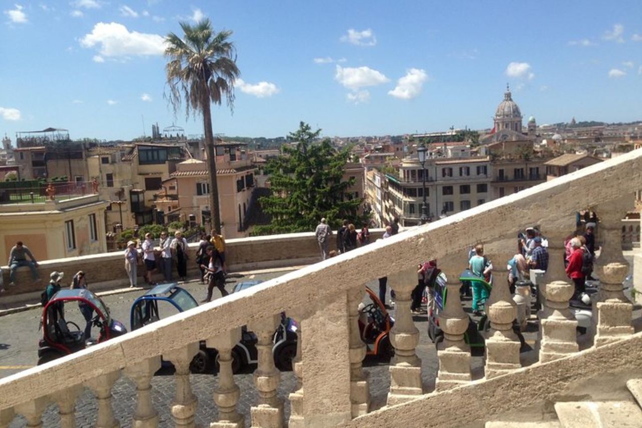 Tour privato ai Must di Roma con e-Buggy — 8